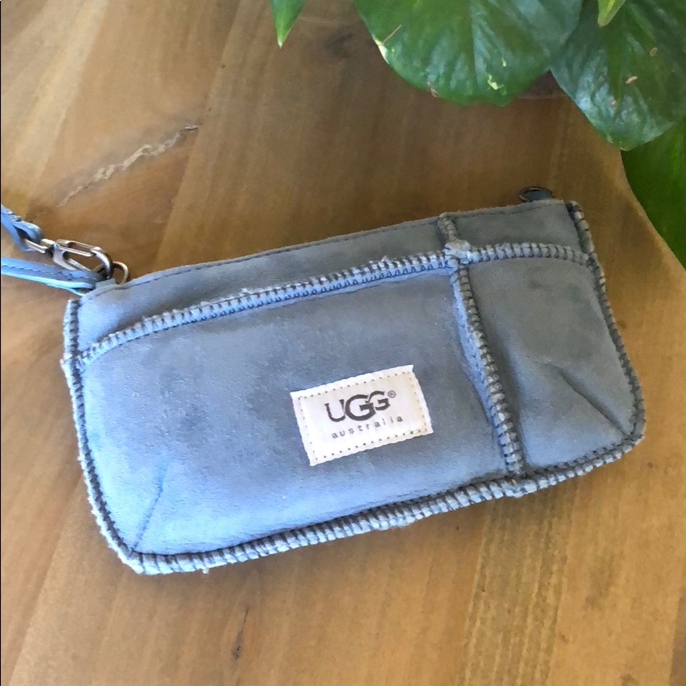 ☆ UGG Australia Soft Suede & Sheepskin Wristlet